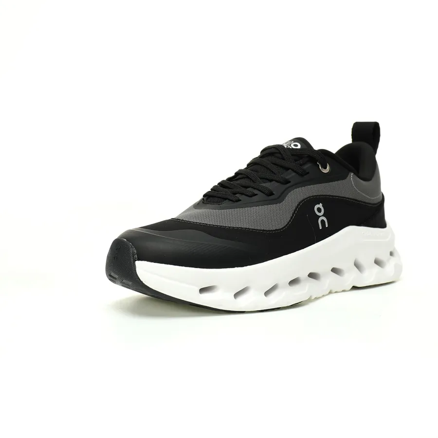 ON Running x LOE Oudtilt 2.0 Low Sneaker