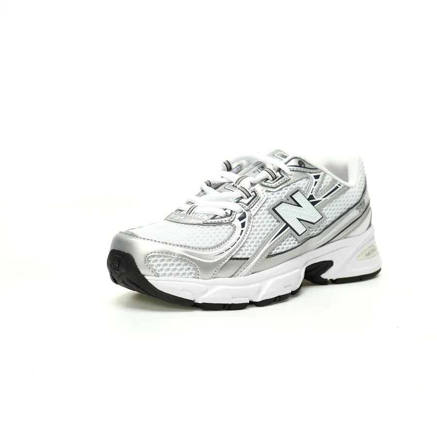 New Balance MR740 Low Top Sneaker with Silver and Midnight Blue Color