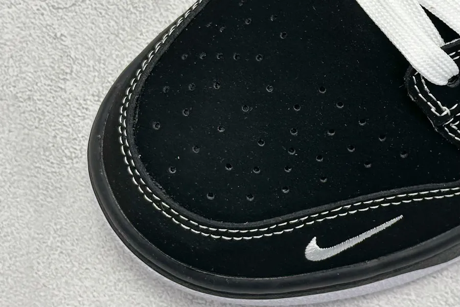 Nike SB Dunk Low OG Edition Premium Customized Low Top Sneakers