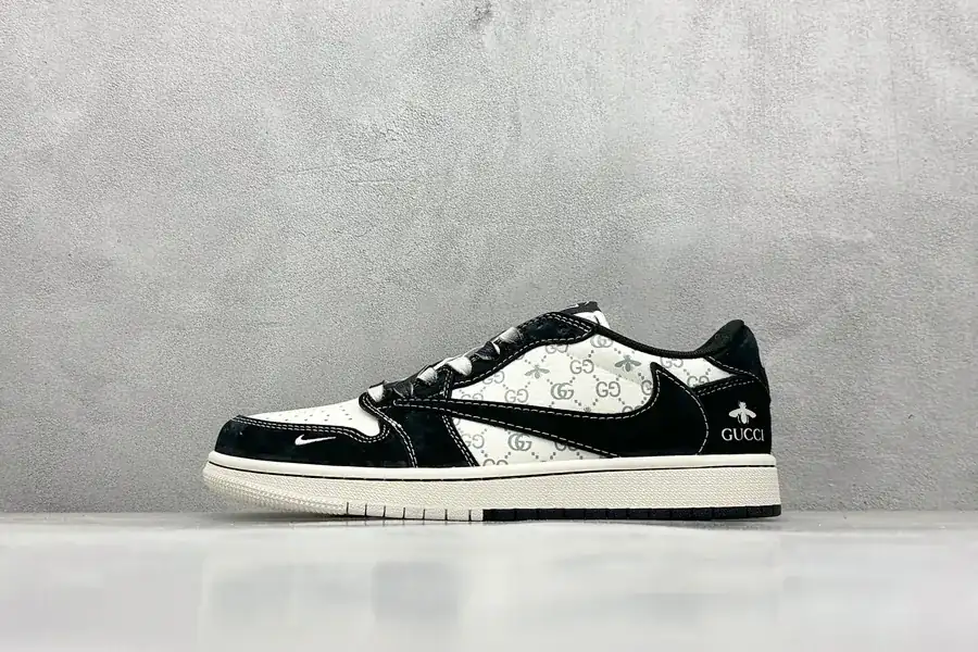 Travis Scott x Air 1 Low Original Version