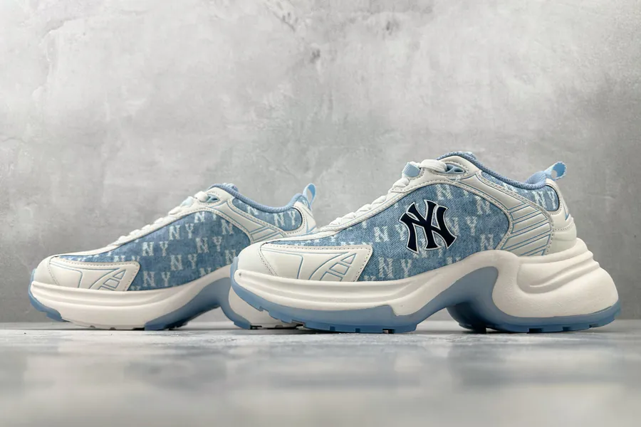 MLB New York Yankees Blue Sneaker