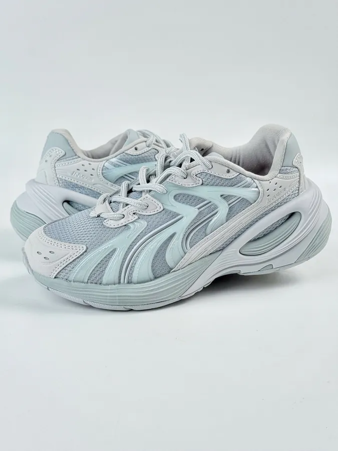 PUMA Inverse Premium WMNS Lifestyle Sneaker