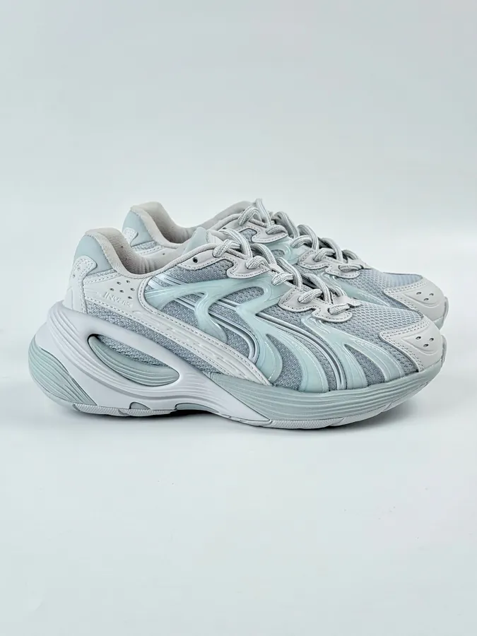 PUMA Inverse Premium WMNS Lifestyle Sneaker