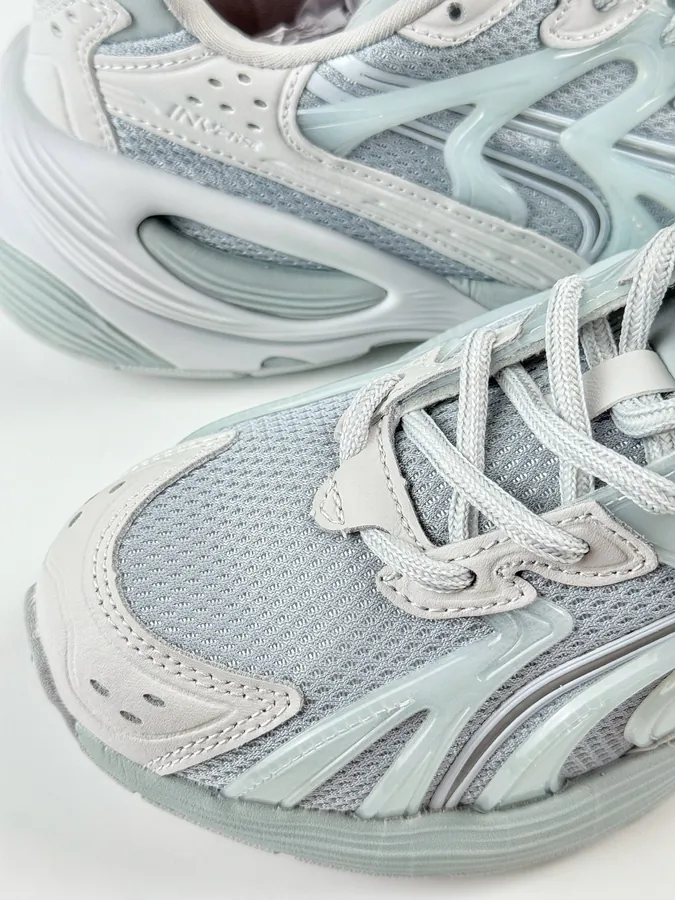 PUMA Inverse Premium WMNS Lifestyle Sneaker