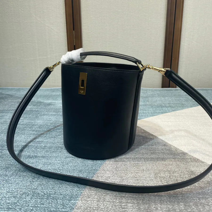 549 Teen Bucket Bucket Bag in Calfskin