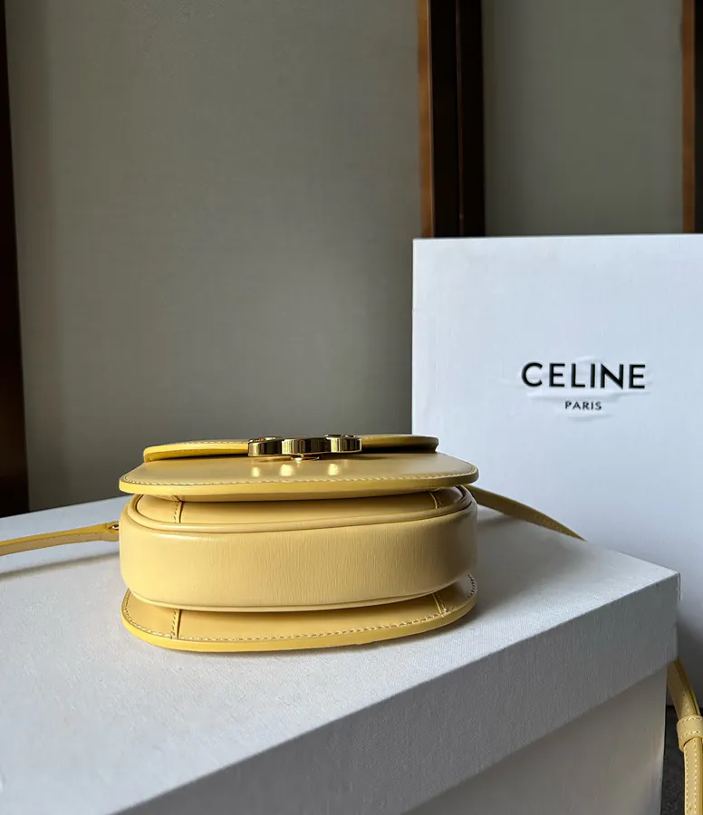 CL Mini Besace Keyhole Bag