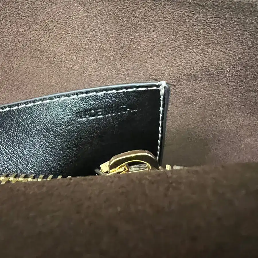GARAVANI OHVAL Large Calfskin Handbag with Rotating VLOGO Signature Clasp