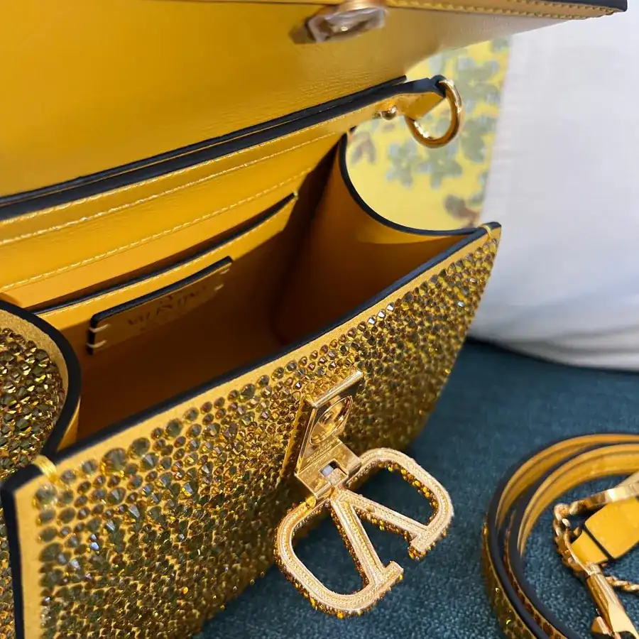 VSLING Mini Alligator Skin Clutch with Adjustable Strap