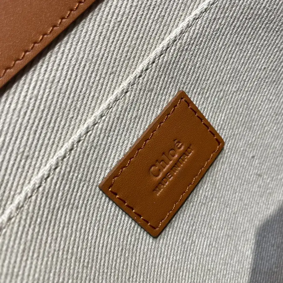 Chloe Woody Tote Bag in Full Leather