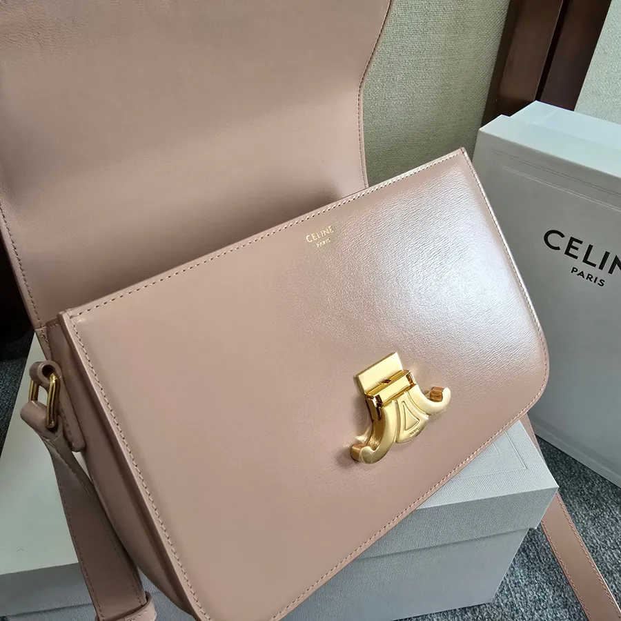 Triomphe New Classic Bucket Bag