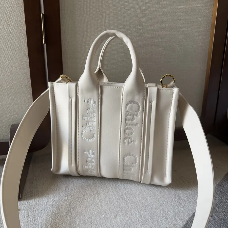 Chloé Woody Tote Bag Medium