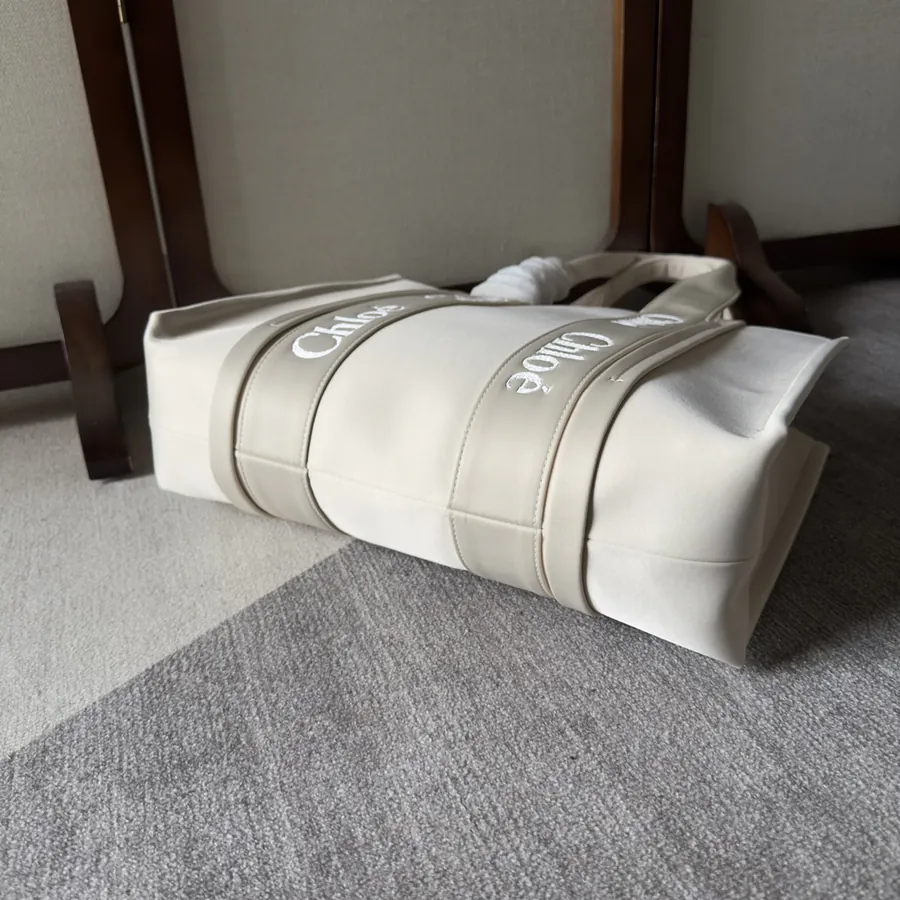 Chloé Woody Tote Bag Medium