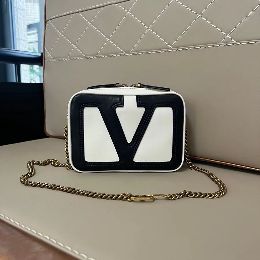 GARAVANI VIVA SUPERSTAR Bucket Bag