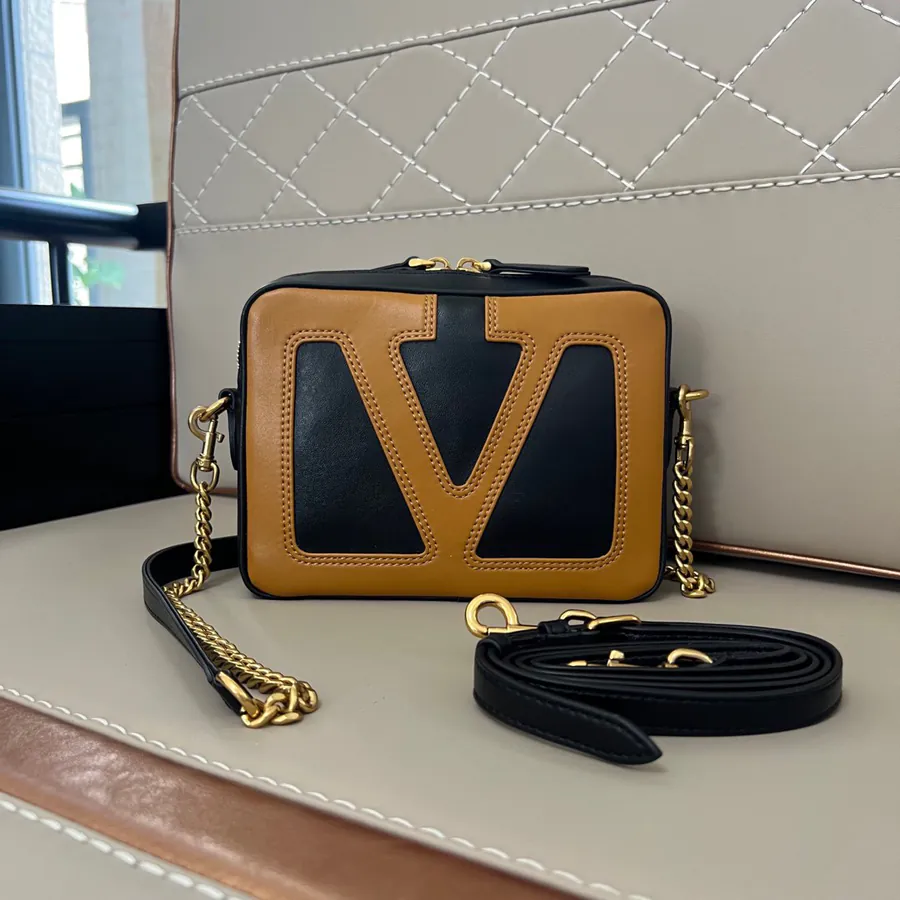 GARAVANI VIVA SUPERSTAR Ladies' Leather Crossbody Bag