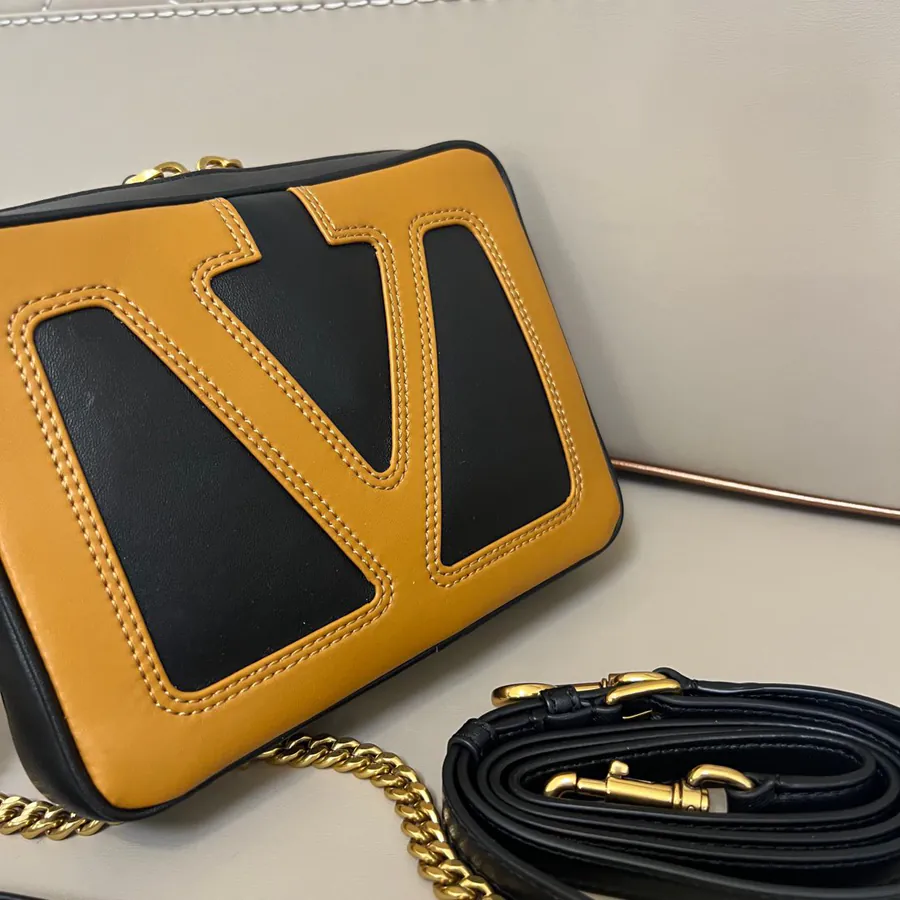 GARAVANI VIVA SUPERSTAR Ladies' Leather Crossbody Bag