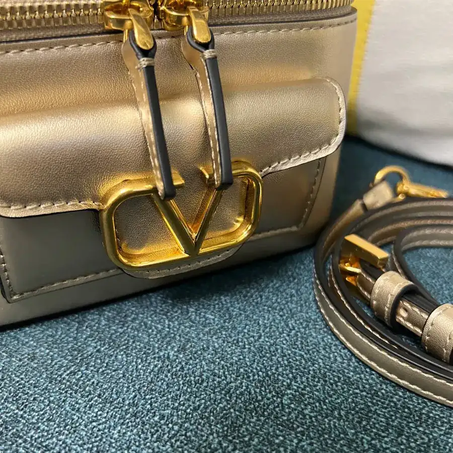 GARAVANI Mini LOCÒ Calfskin Box Bag with VLOGO SIGNATURE Details