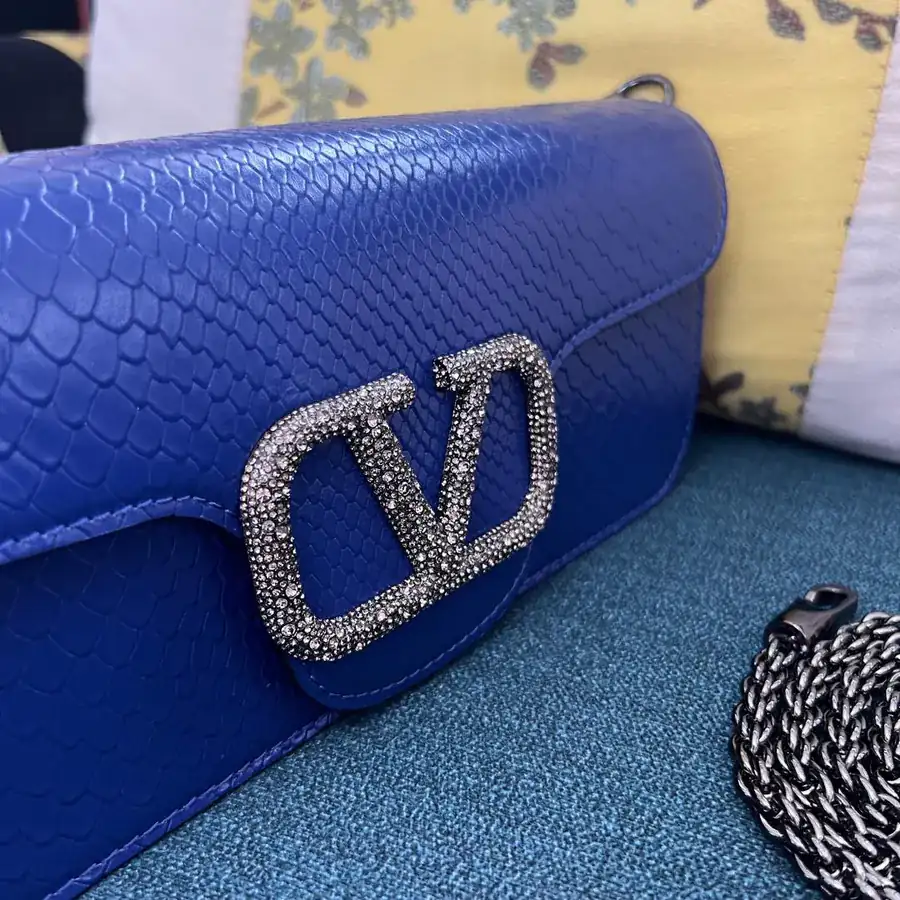 V Garavani 7030L Mini Loc Handbag