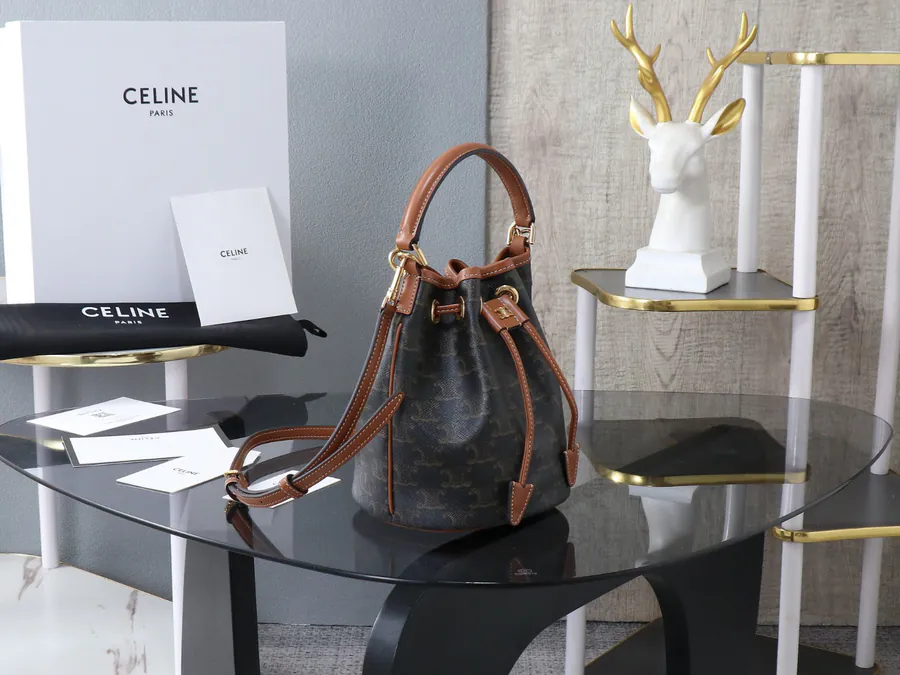 TRIOMPHE Leather Tote with Handles and Straps