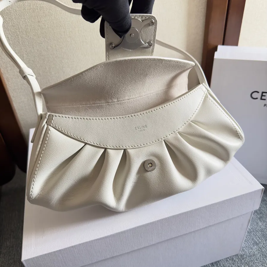 Teen Polly Bucket Bag Everyday Essential