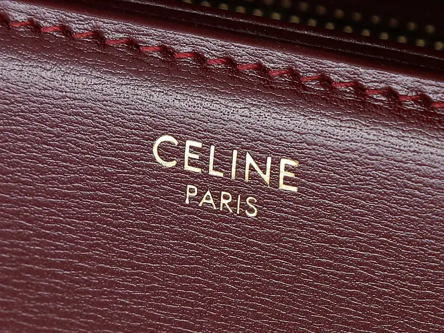 TRIOMPHE Small Calfskin Handbag with Premium Hardware