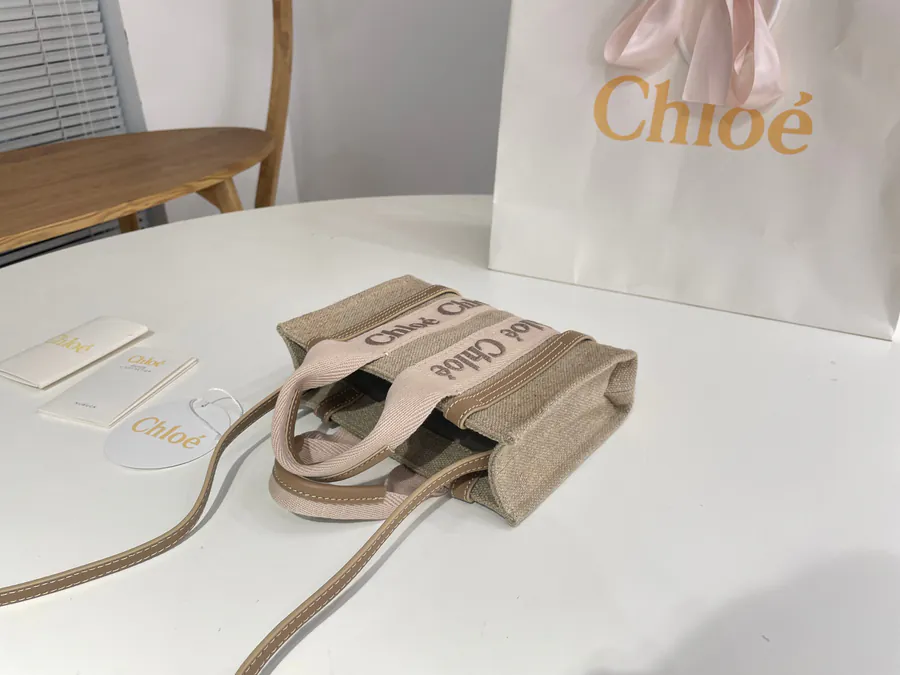 Chloe Woody Family Tote Bag Mini Size