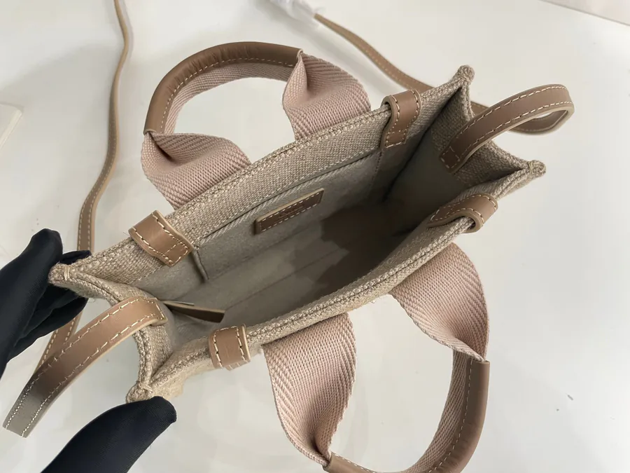 Chloe Woody Family Tote Bag Mini Size