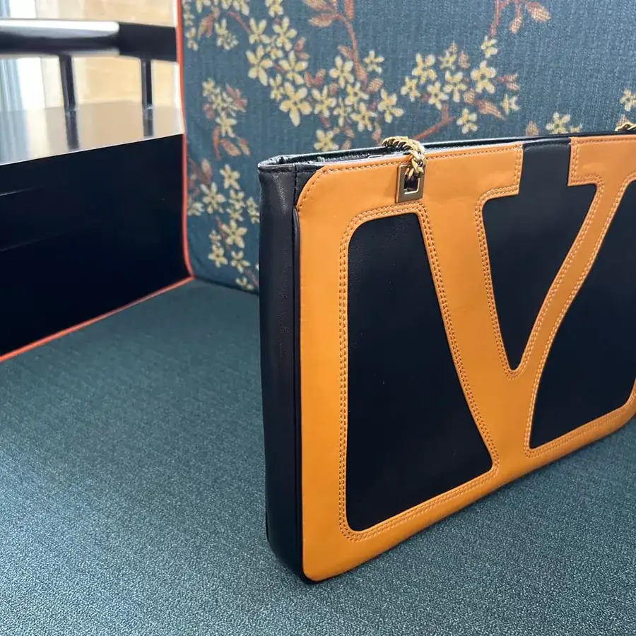 GARAVANI VIVA SUPERSTAR Bucket Bag