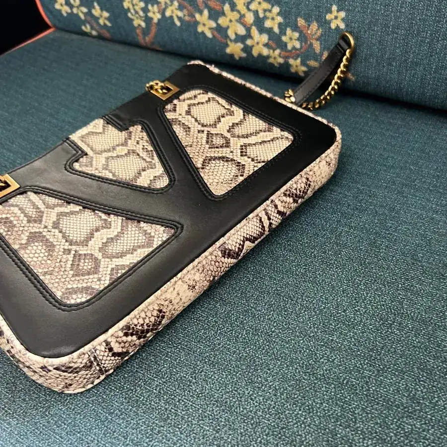 GARAVANI VIVA SUPERSTAR Mini Handbag