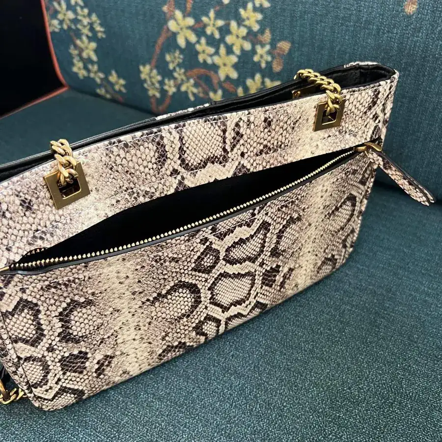GARAVANI VIVA SUPERSTAR Mini Handbag