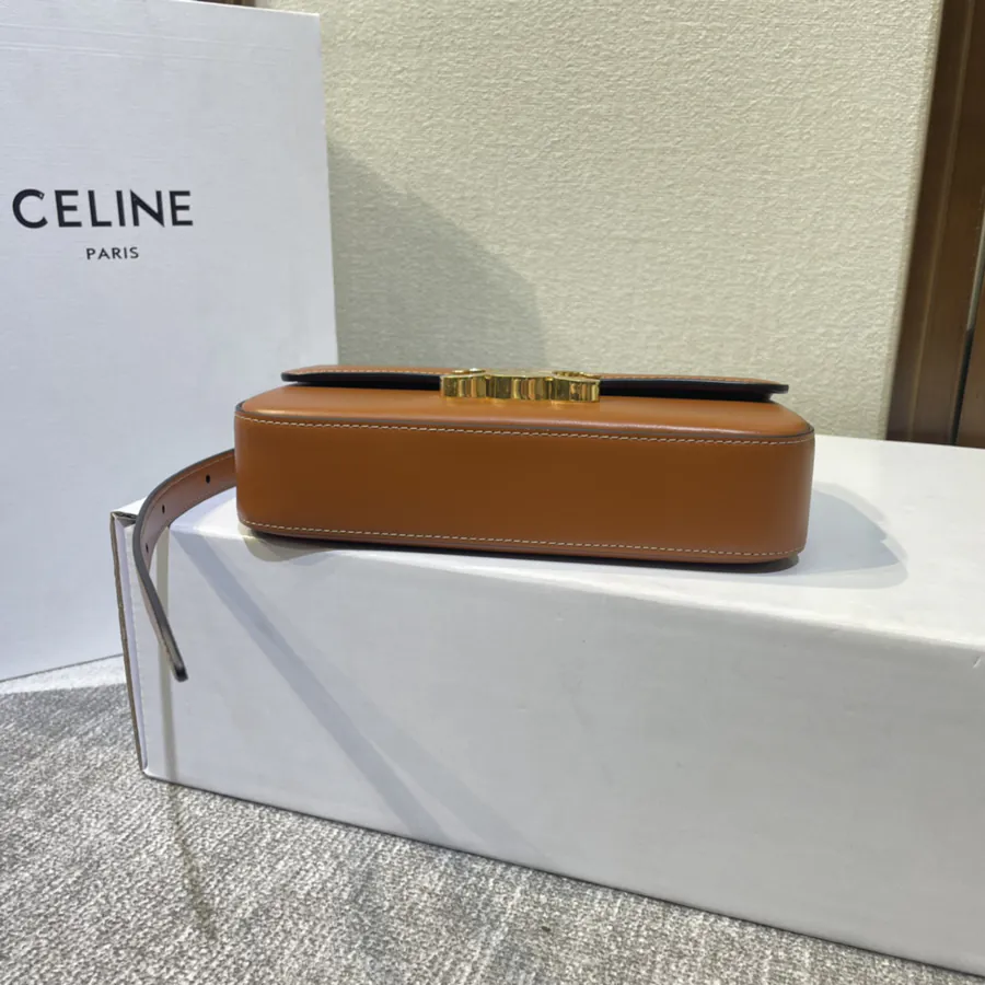 C家 Triomphe 凯旋门腋下包