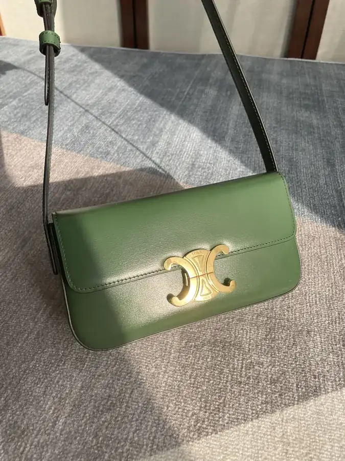 570 Triomphe Crossbody Bag