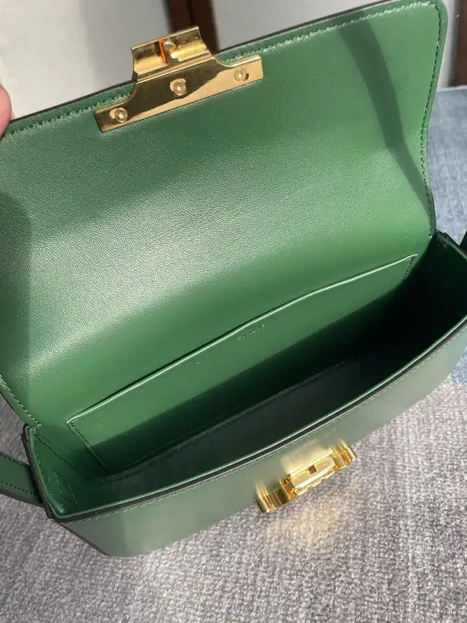 570 Triomphe Crossbody Bag