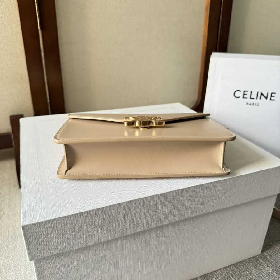 CELIN* CUIR TRIOMPHE Logo Embossed Leather WOC