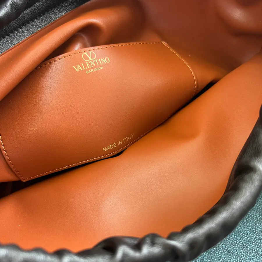 GARAVANI VLOGO POUF Bucket Bag