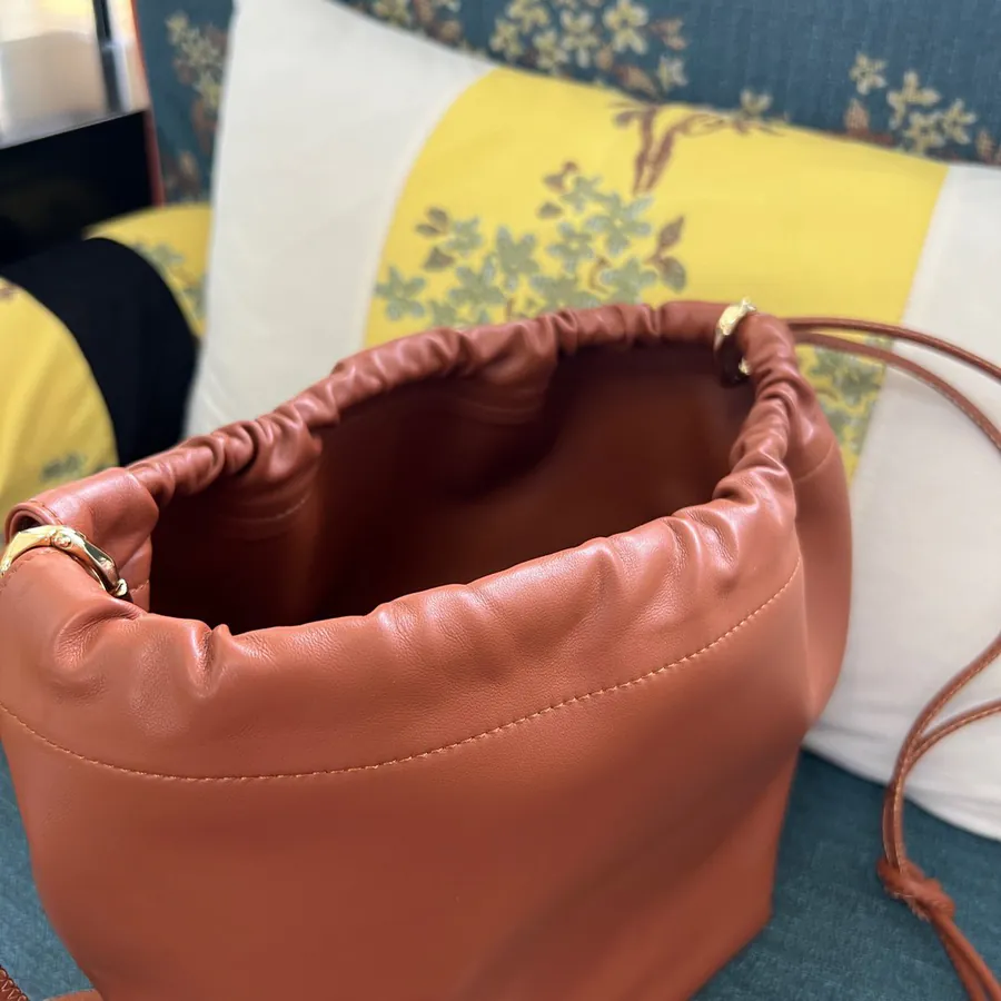 GARAVANI VLOGO POUF Large