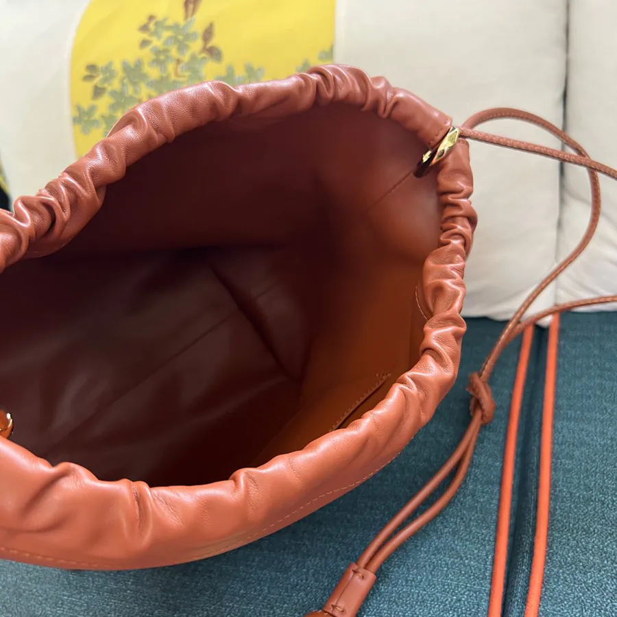 GARAVANI VLOGO POUF Large