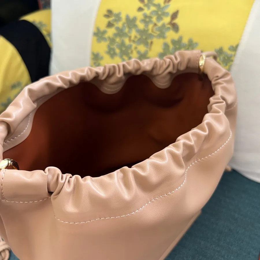 GARAVANI VLOGO POUF Bucket Bag