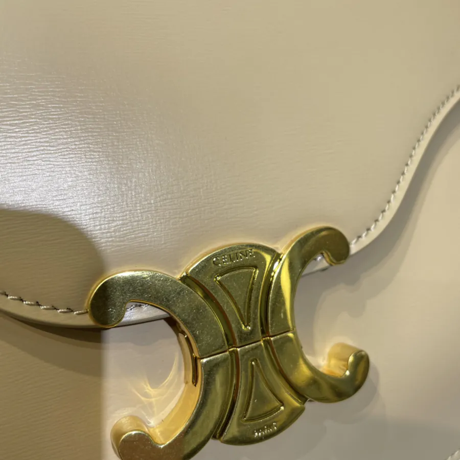 CE New A Grade Square Chain Key Bag