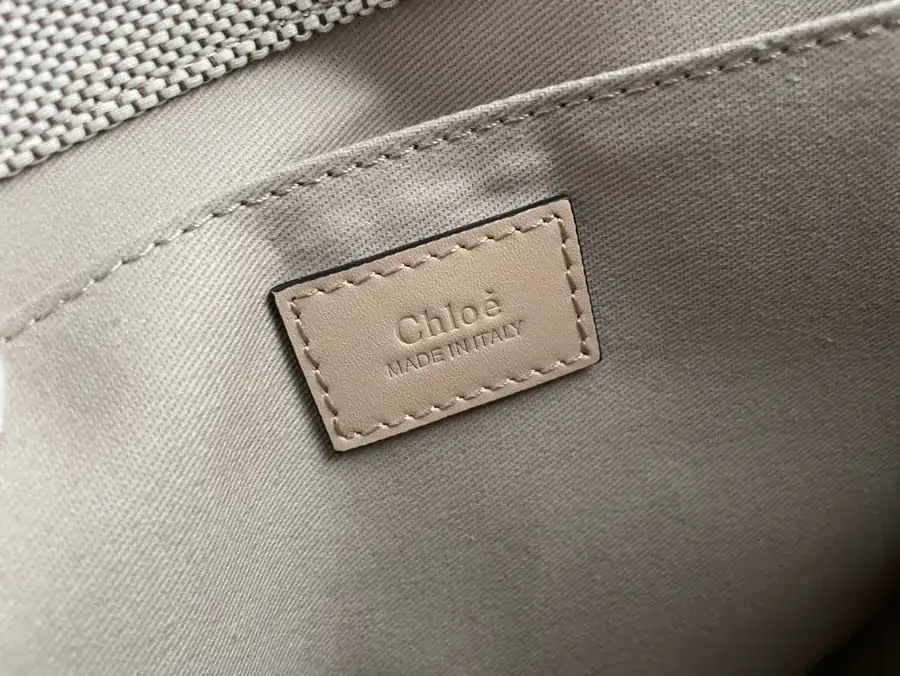 Chloe Woody Tote Bag Mid Size