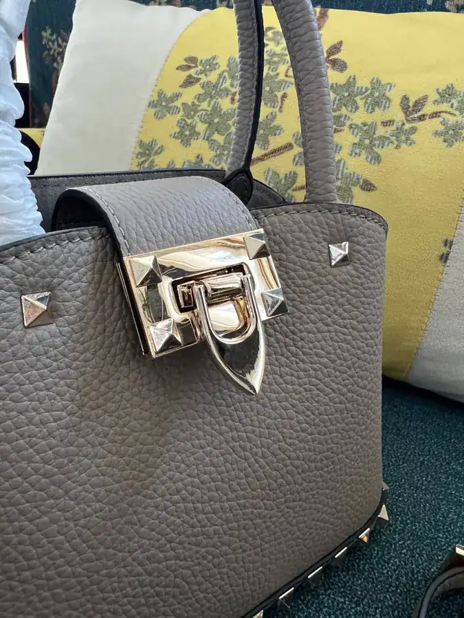 GARAVANI Rockstud Grained Calfskin Handbag