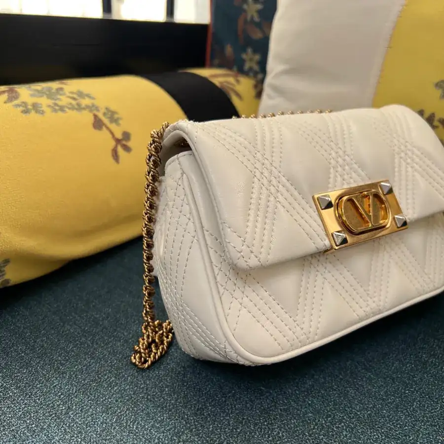 GARAVANI QUILTIE 67 Mini Leather Chain Handbag