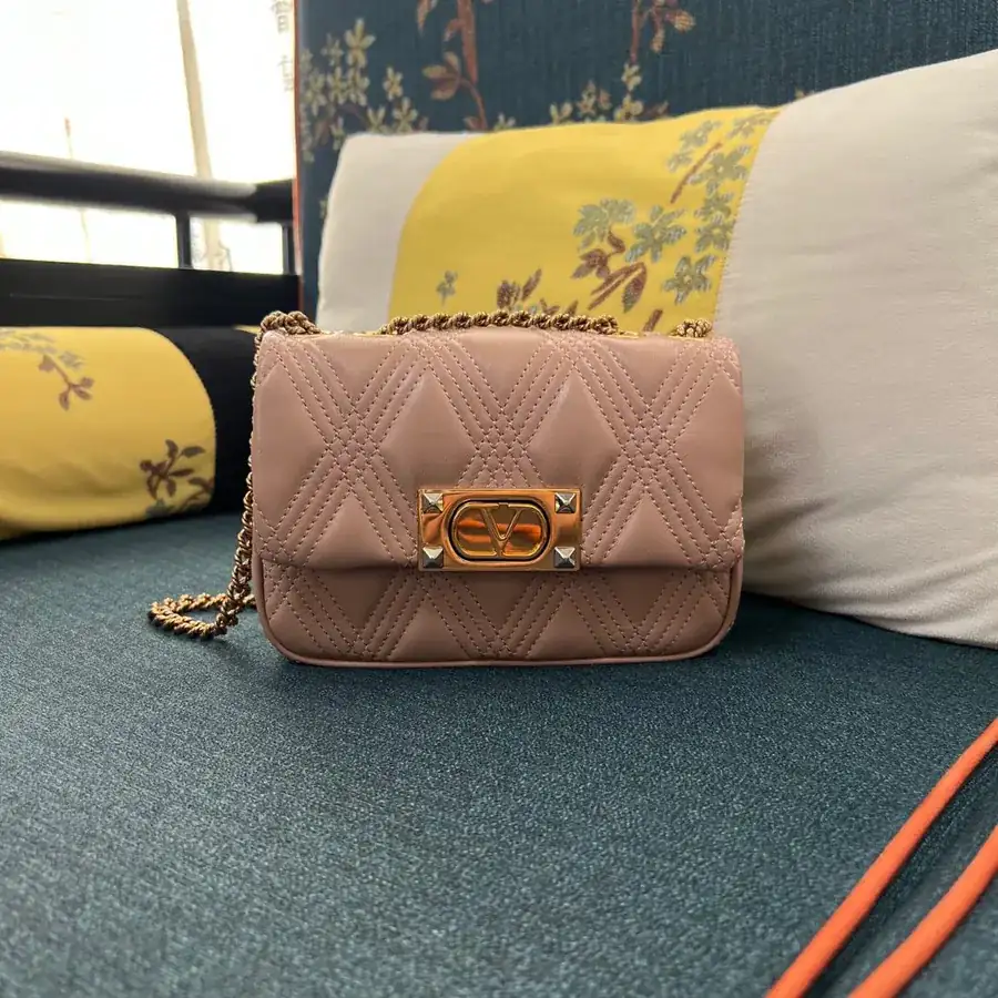 GARAVANI QUILTIE 67 Mini Leather Chain Handbag