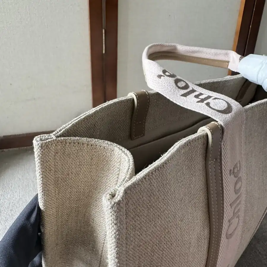 Chloe Woody Family Tote Large