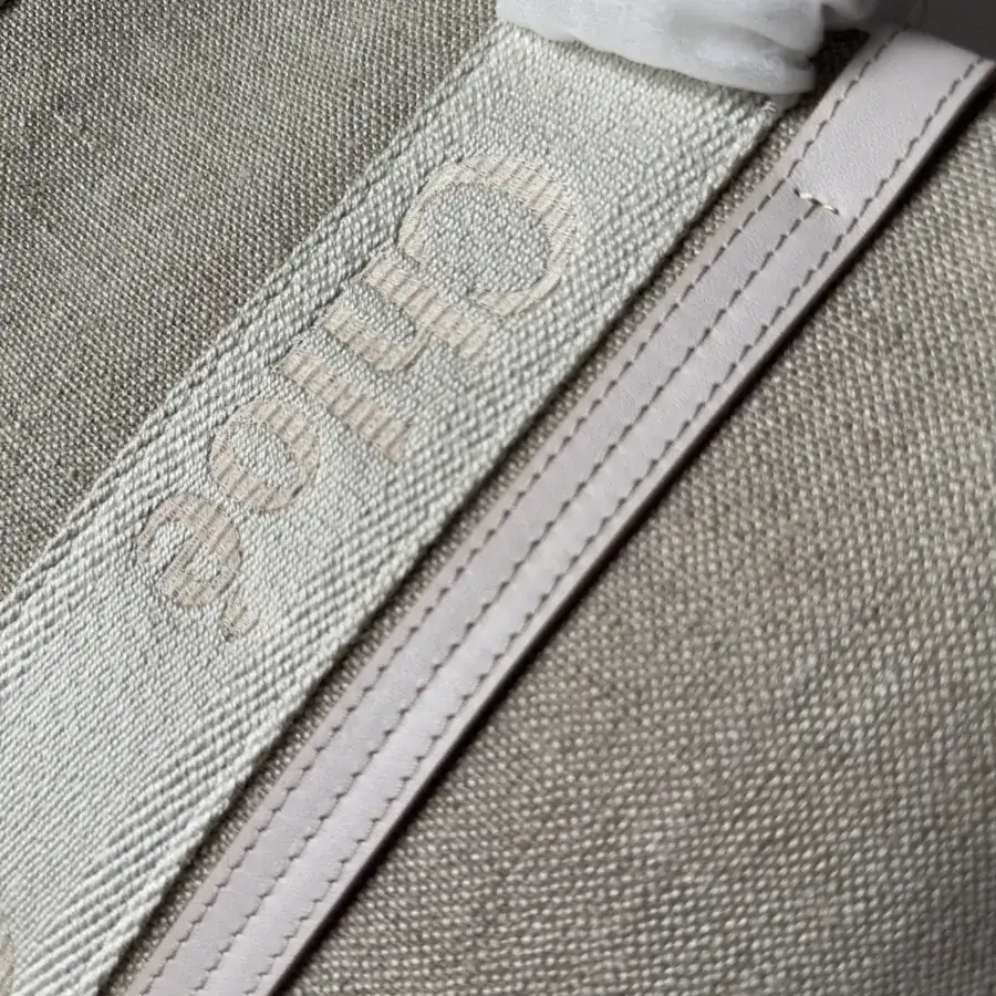 Chloe 23 Woody Family Tote Large