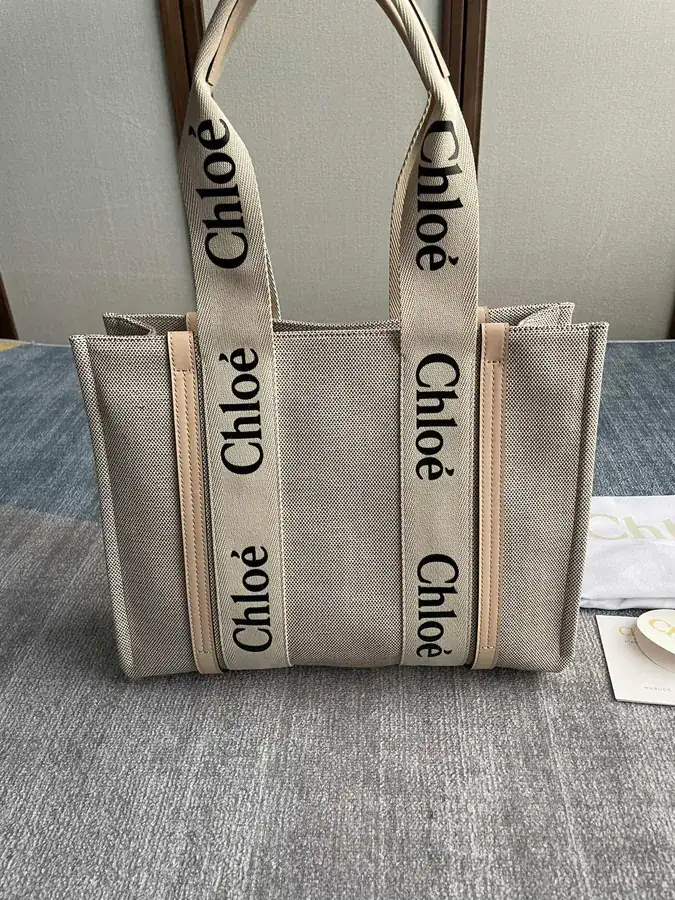 Chloe Woody Tote Bag Mid Size