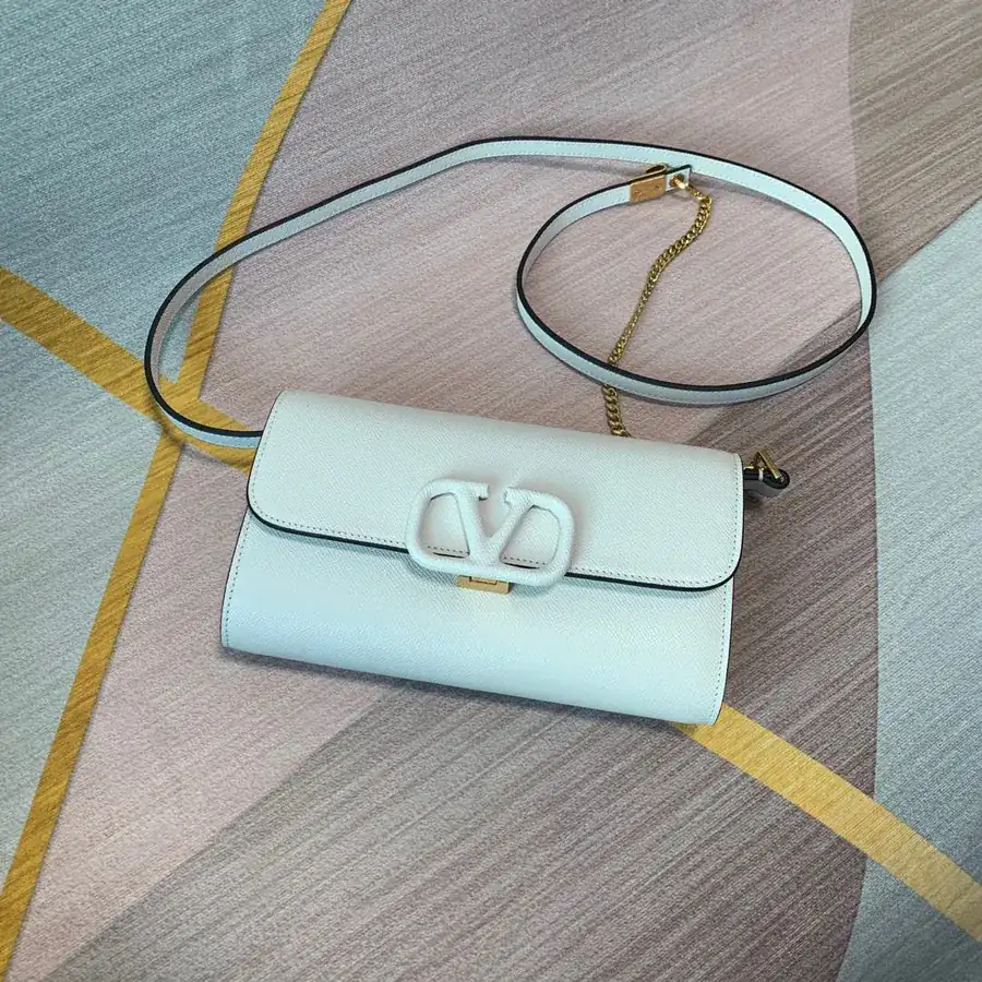 V Home New Model 2028 Versatile Bucket Bag
