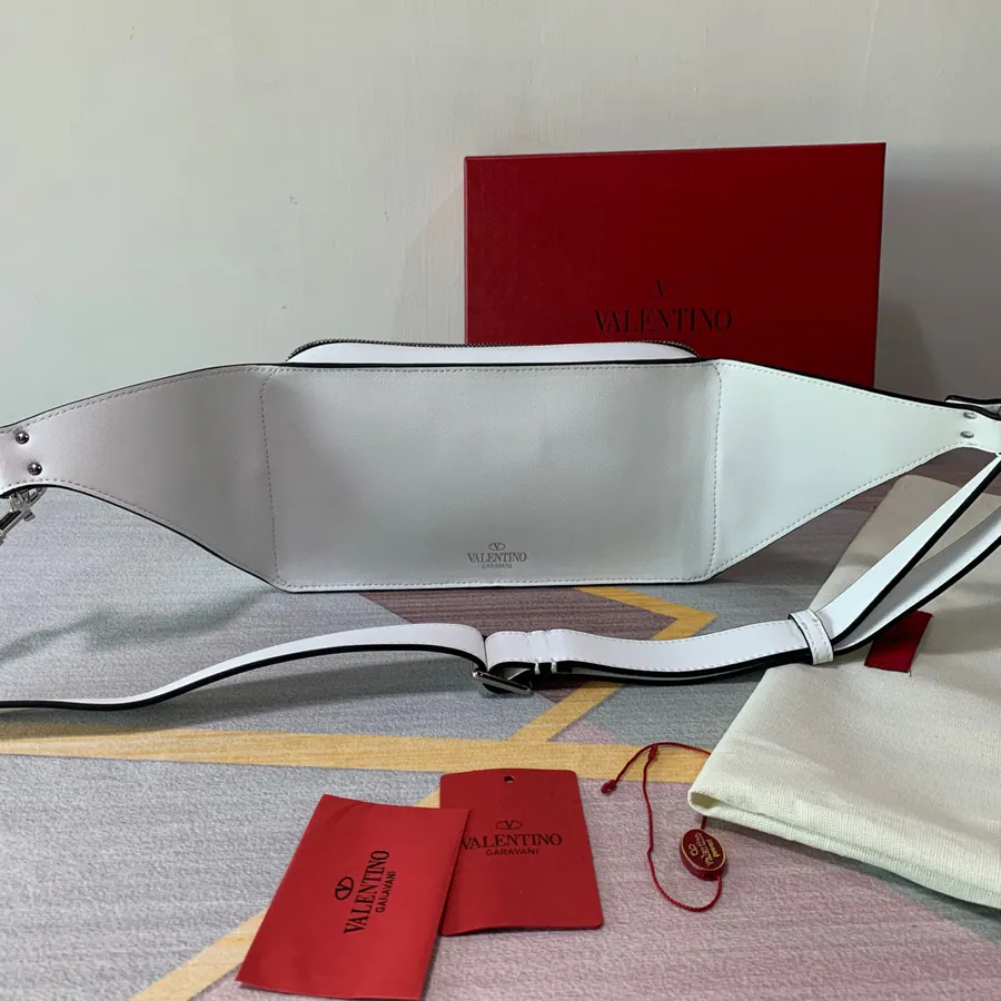 Batch 450 Original V Home Wallet with Gift Box