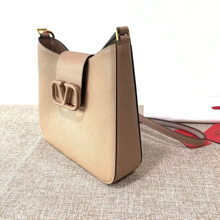 V Home Mini Briefcase with Logo