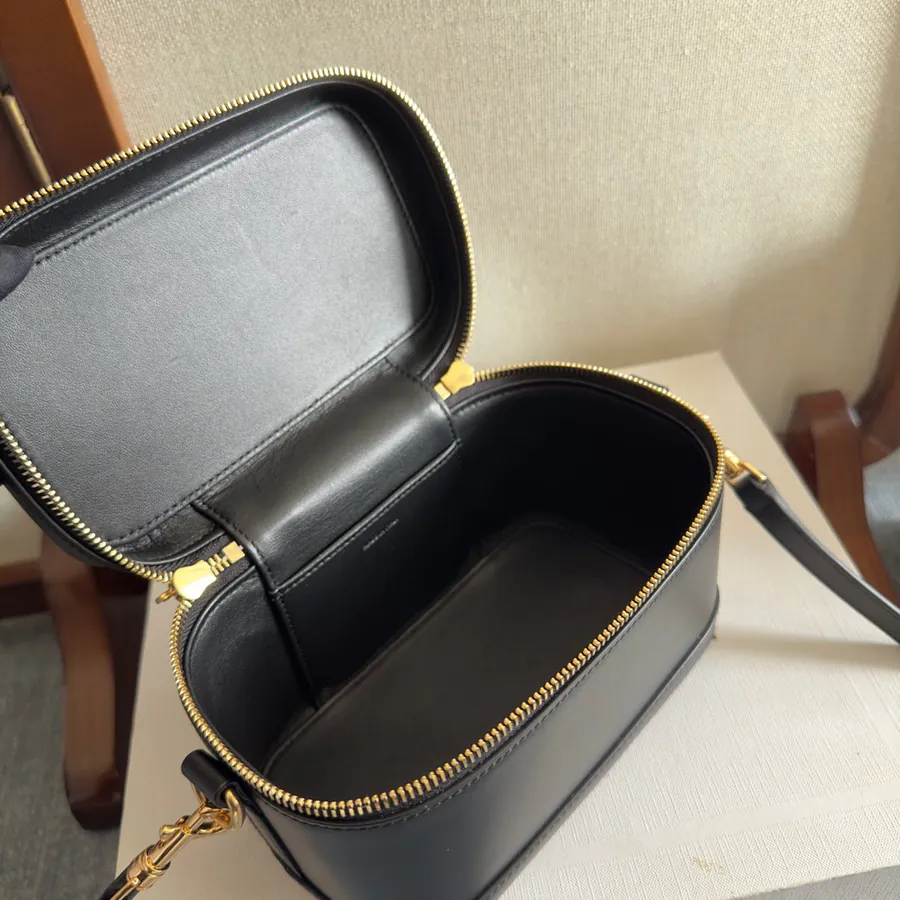 CE Home New Vanity Cosmetic Box Bag