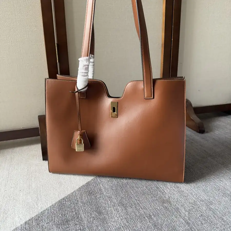 2023 New Cabas 16 Series Tote Large Capacity, Minimalist Design
